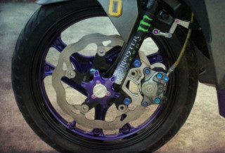 Air Blade độ huyền bí với tông màu Violet cùng dàn vũ khí cao cấp