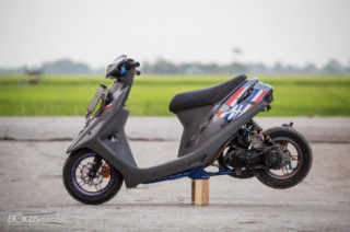Honda Dio AF - Mẫu 2 thì trong bản độ đầy ma lực khiến người xem mê mẩn