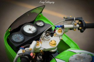 Kawasaki Kips 150: chiến binh xanh lá mang đôi chân siêu khiếp.