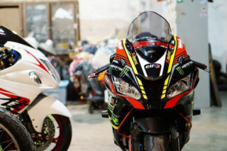 Kawasaki ZX-10R độ cực khủng tại xứ sở Chùa Vàng