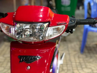 Ngớ người Wave 110 độ full option cùng biển số ‘Năm Tứ Quý Chín’
