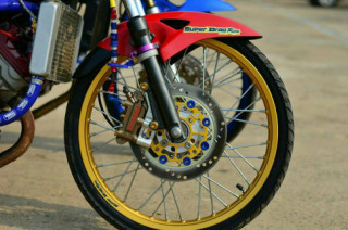 Sonic 125RS độ gây mê người xem bởi sự hồi sinh mạnh mẽ