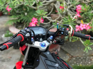 Sonic 150 độ bá đạo với dàn chân lưỡi lam nhẹ nhàng đón xuân