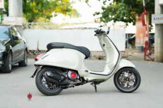 Vespa Sprint độ ấn tượng với dàn chân Maru W125B đầy chất chơi
