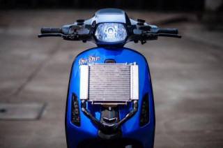 Vespa Sprint trong bản độ với dàn đồ chơi hàng hiệu từ Biker Thái