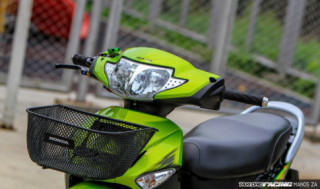 Wave 125 độ con két xanh với option đồ chơi căng đét của biker Thái