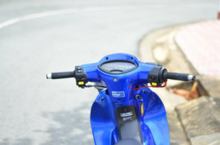 Wave 125 độ: tỏa sáng giữa phố bằng dàn chân hàng hiệu trên 30 triệu