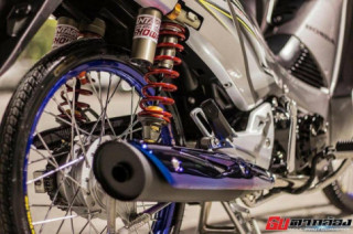Wave 125 trong bản độ hết bài của tay chơi đất Thái