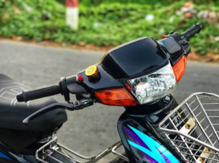 Wave biển số khủng độ lung linh với dàn chân Racingboy có giá trị gần nửa cây vàng