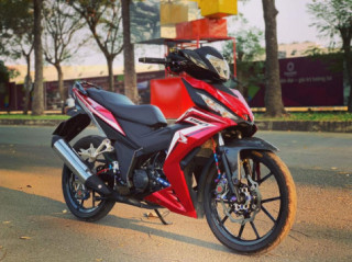Winner 150 độ lột xác hoàn hảo với dàn đồ chơi đắt khủng khiếp