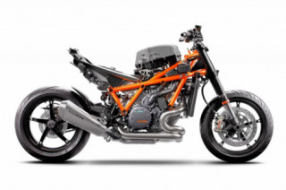 KTM 1290 Super Duke R 2021 với những bí mật về khung gầm mới