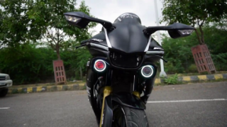 R15 V3 biến hình ngoạn mục theo phong cách Yamaha R1M
