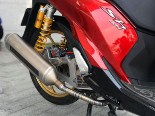SH150i độ cực kì lạ mắt với dàn chân độc nhất từ trước đến nay