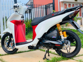 Vision 110 độ làm bất ngờ người xem với cặp mâm hơn 10 triệu