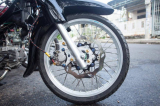 Wave 100 độ phong trần cực chất của biker Kon Tum
