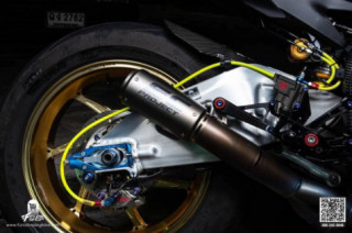 Yamaha R1M độ ấn tượng với bản dựng full option
