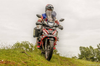 Cận cảnh Winner 150 độ phong cách Adventure kịch độc