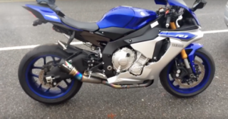 [Clip] Đầy tê tái và uy lực với pô Austin Racing trên Yamaha R1 2015