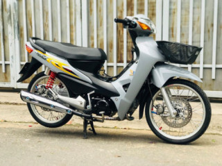 Honda Wave mẫu xe quốc dân với dàn chân phong cách Brembo cực chất