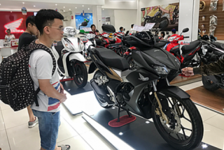 Honda Winner X giảm giá ‘kịch sàn’ vì dịch Covid-19