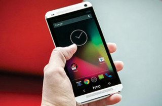 HTC One chạy Android gốc có giá 12 triệu đồng