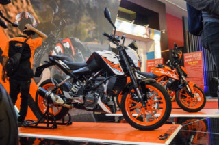 KTM 200 DUKE 2018 về Việt Nam với giá cực sốc 79.9 triệu Đồng