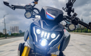 Lắp đèn trợ sáng có làm hư bình điện của xe