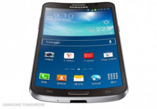 Samsung chính thức tung smartphone màn hình cong