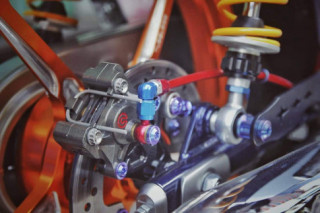 Siêu Cub C125 giá 90 triệu độ hút hồn với dàn đồ chơi trăm triệu