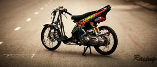 Yamaha Luvias khoe dáng trên phố .