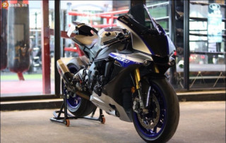 Yamaha R1 bản độ chi tiết tinh tế đầy mê hoặc đến từ xứ chùa Vàng