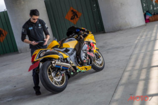 Hayabusa độ cực đẹp với diện mạo vàng đen Red Bull