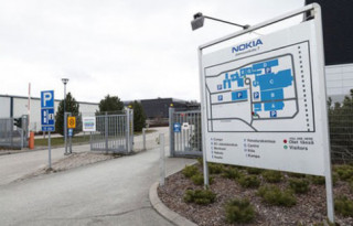 Nokia sa thải 10.000 nhân viên, đóng cửa nhiều nhà máy