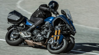 Yamaha Niken vẫn có thể bị đi lùi khi dừng xe?
