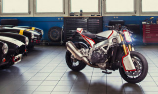 Aprilia Tuono V4 lột xác hoàn toàn với phong cách dành cho đường đua Pikes Peak