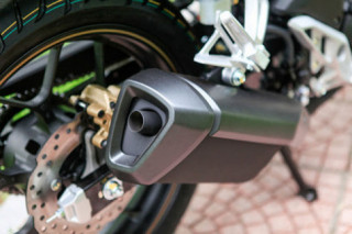 Đã có lối thoát cho ống pô trên Honda Winner X