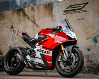 Ducati Panigale V4 S độ căng đét với diện mạo mới siêu ấn tượng