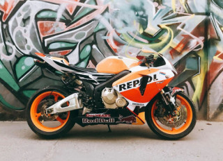 Honda CBR600RR 2006 TLHQ đăng kí lần đầu 2014 sang tên toàn quốc