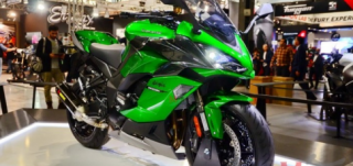 Kawasaki Ninja 1000 SX tiết lộ giá bán hơn 500 triệu VND