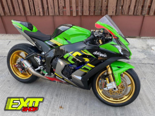 Kawasaki ZX-10R lột xác ngoạn mục từ phiên bản 2014 lên 2018