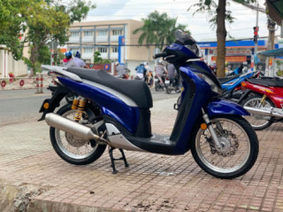 SH150 Ý độ gọn gàng và cực chất với dàn chân bánh căm độc đáo