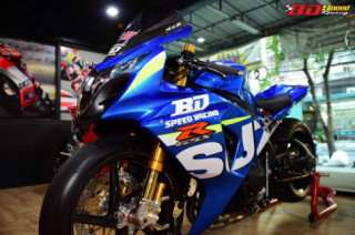 Suzuki GSX-R1000 hung thần Dragbike thay đổi ngoạn mục với dàn chân BST Carbon cao cấp