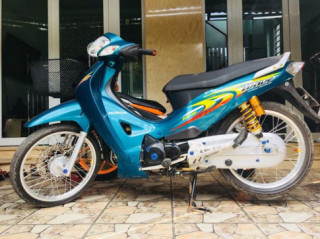Wave 125 độ mạnh mẽ với dàn chân siêu chất