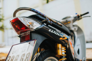 Wave 125 độ option đồ chơi gây hoang mang người xem ở miền Tây