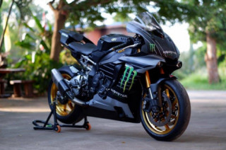 Yamaha R1 độ cực bén với hình hài Monster Enegry