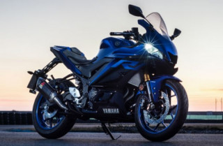 Yamaha R3 2019 trang bị thêm gói phụ kiện chính hãng với giá bán đề xuất từ 4.999 USD