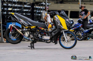 Yamaha X-Max300 độ chóng mặt với hệ bánh căm Dragbike
