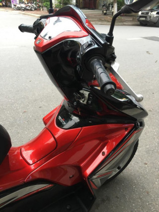 Air blade 125 khóa bấm 2015, 29 234.55 đời mới 8000km 35,5tr vnđ chủ của gia đình đầy đủ pk từ mới