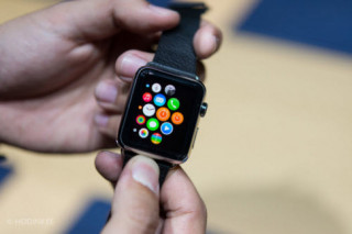 Apple Watch: Vẫn giữ nét riêng của đồng hồ truyền thống