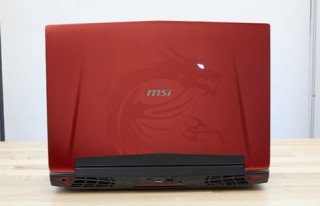 Đánh giá laptop ‘chiến đấu’ MSI GT72 Dominator Pro Dragon Edition